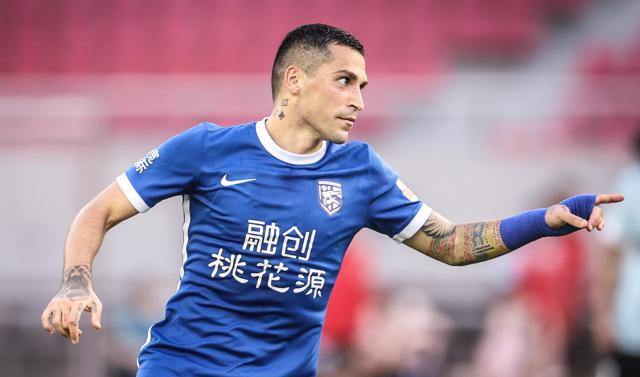 PG电子爆分技巧-斯坦丘回国报到马尔康还在养伤 三镇北上务求小心