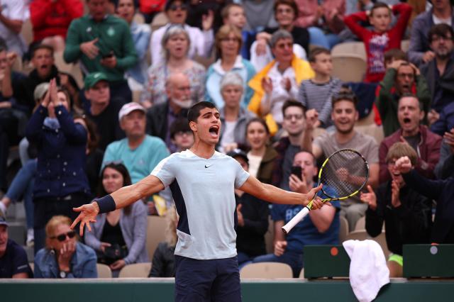 pg电子试玩-复仇成功！阿尔卡拉斯首进法网16强 离巨头更近了